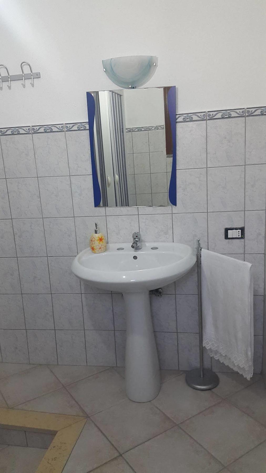 Affittacamere Peonia Oliena Εξωτερικό φωτογραφία